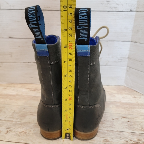 John Fluevog D-D-F-T BBC radio classic  lace up boots - Picture 4 of 15